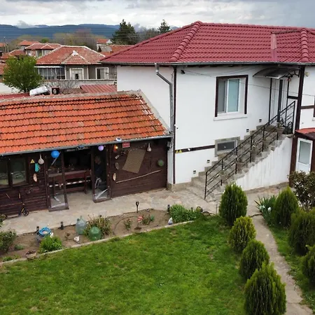 дядо пановата къща بيت للعطل Drangovo (Plovdiv)