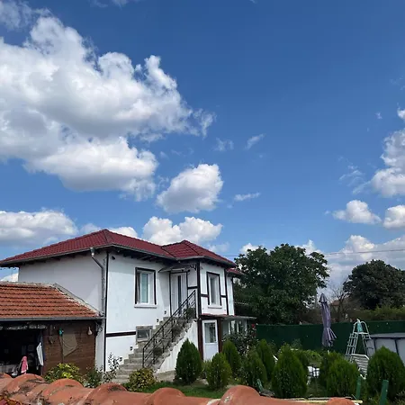 дядо пановата къща *